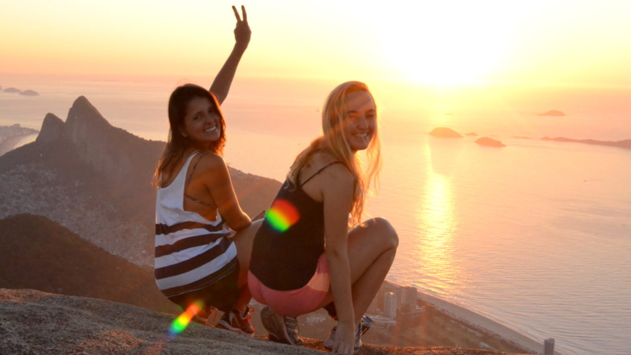 Mala De Aventuras Explora Nascer Do Sol Na Pedra Bonita