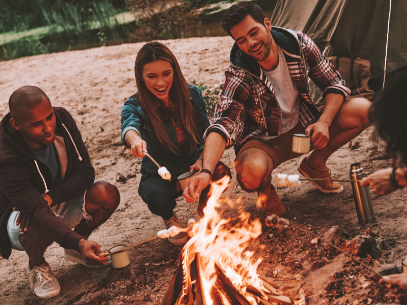 15 ideias de presentes para quem gosta de acampar e fazer trilhas