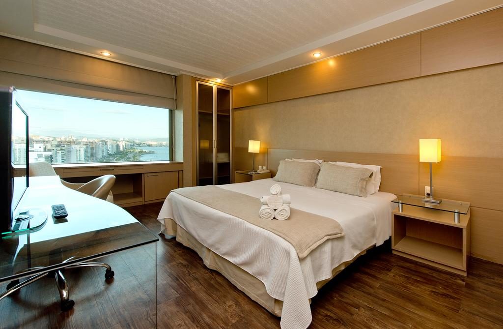 Quarto luxo do Majestic Palace Hotel
