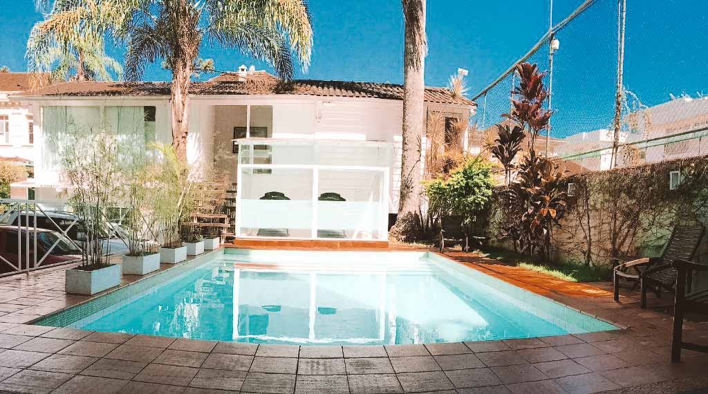 piscina do Hotel Casablanca Imperial bauernfest 2022 onde ficar